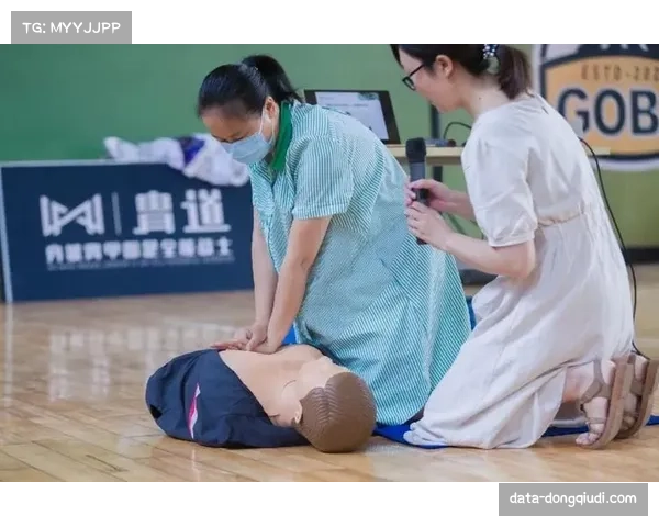 WNBA球队社区活动新增“防守训练营”，向青少年传授基础压迫技巧